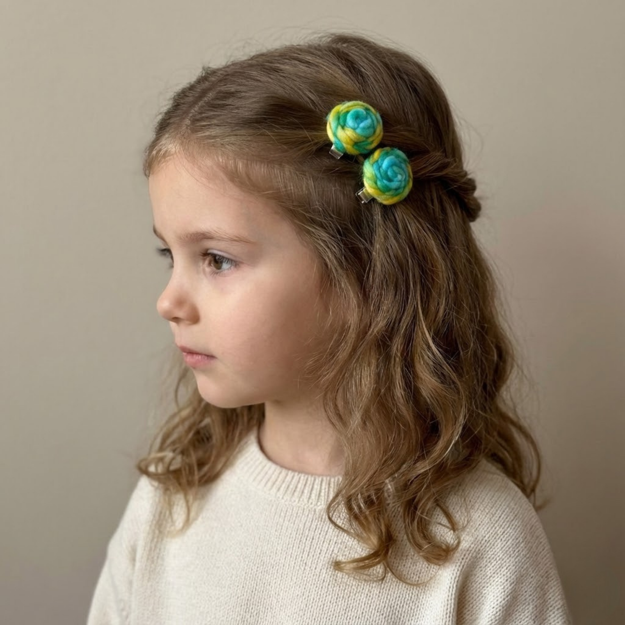 Set of two colorful hair clip -Green